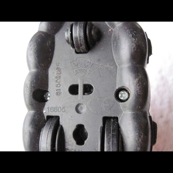 Paw Patrol Rescue Racer Zuma Hovercraft Plastic Toy Car Race Wheels Don't Work - Picture 3 of 8